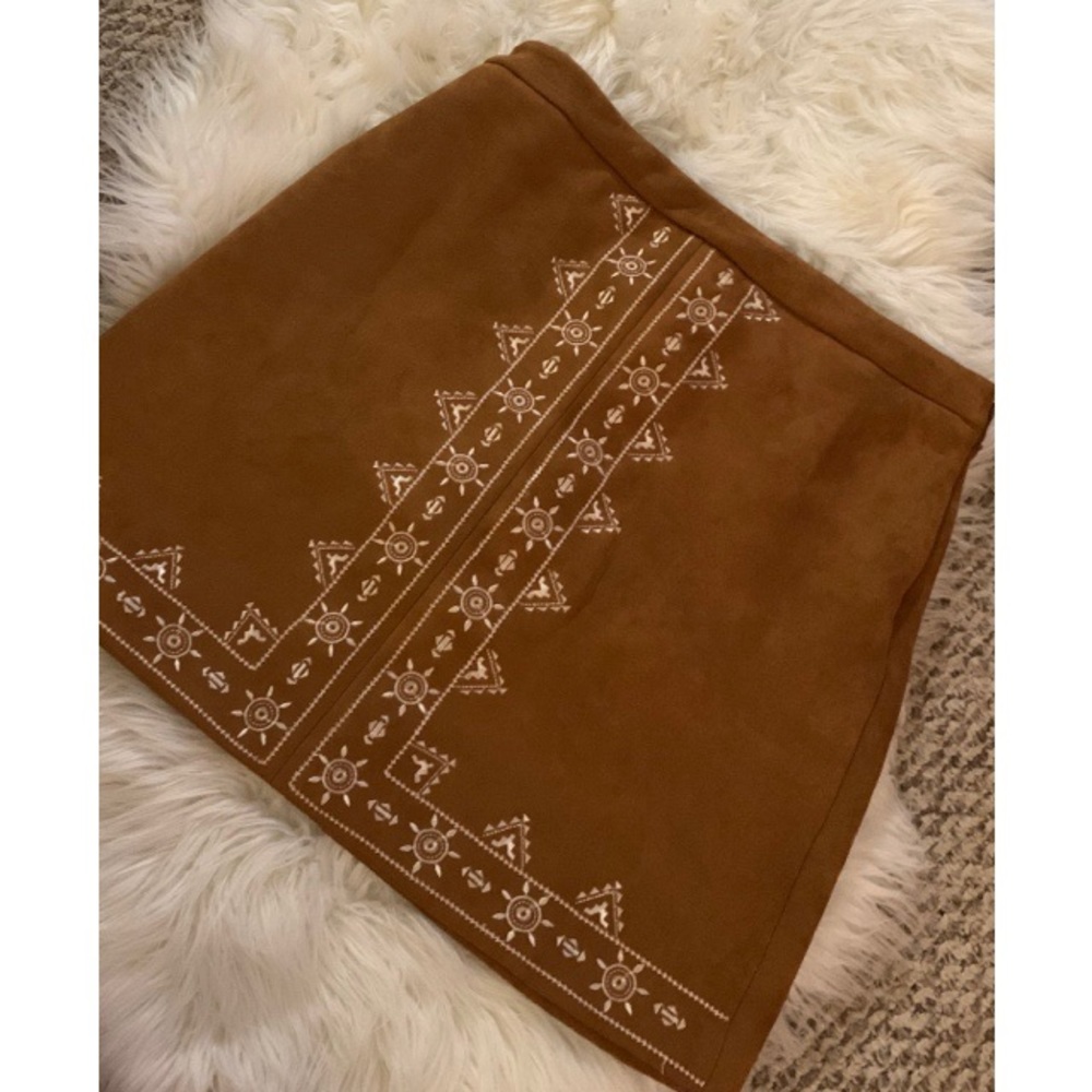 Francesca’s Vera Embroidered Faux Suede Skirt - Picture 5 of 7